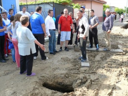 Palaz, intervenţie la un microbuz 